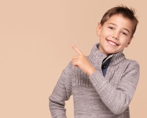 Pour la garde-robe de votre garçon, optez pour un pull !