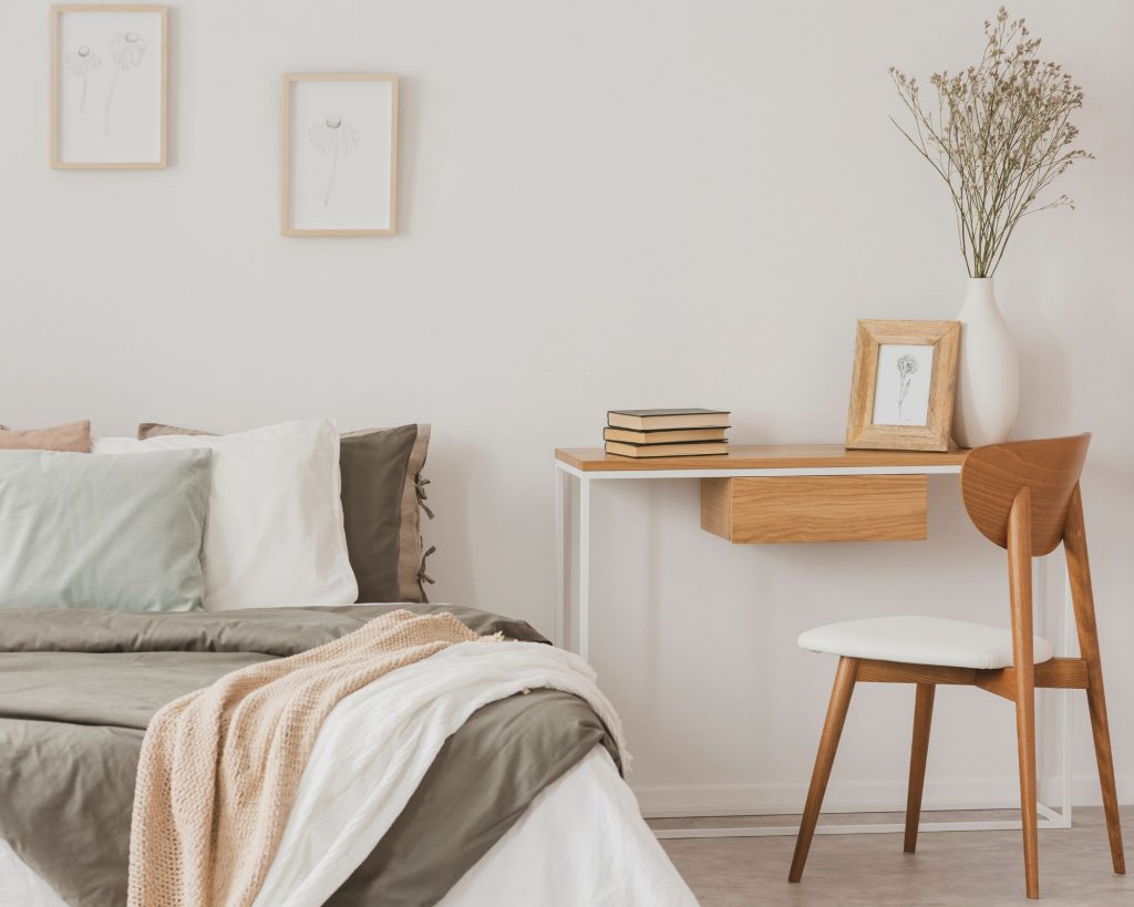 Un style de décoration scandinave d'intérieur pour une chambre à coucher