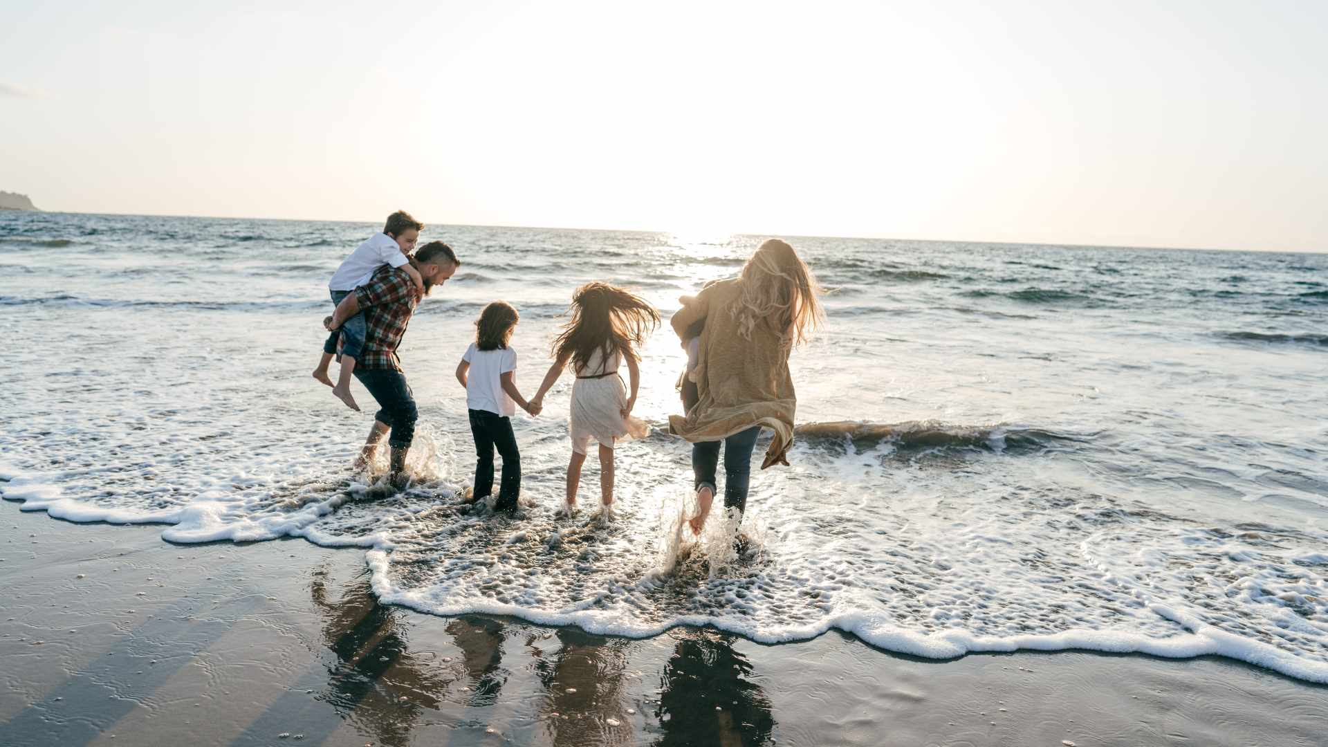 famille à la plage